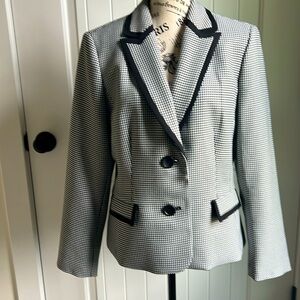 EUC Black Label Evan-Picone Suit Jacket